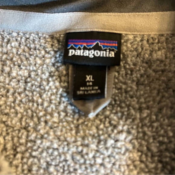 Patagonia 1/4 Zip Grey Pullover Front Zip Pocket L/S Youth Size XL 14 - Picture 8 of 9